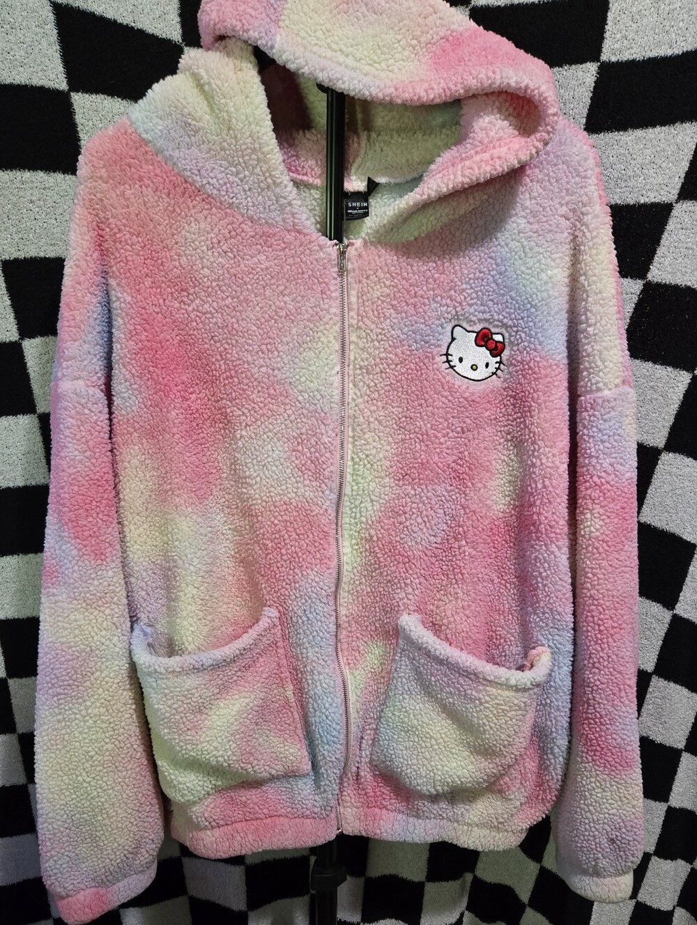 Shein X HELLO KITTY  Collab Tie Dye Fluffy Jacket Size Xl
